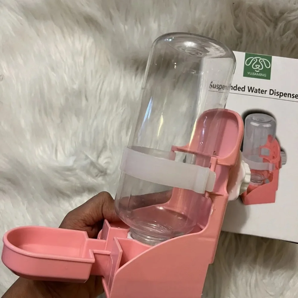 Pet water bottle